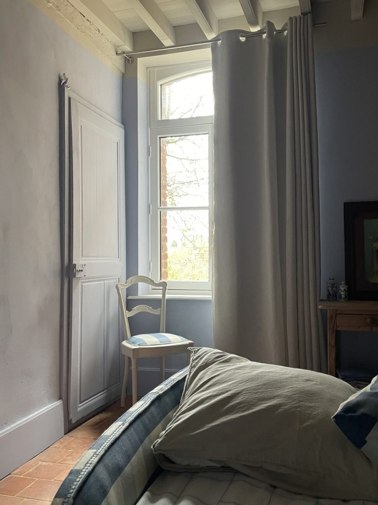 Les rideaux vous aident à améliorer l'isolation de votre intérieur